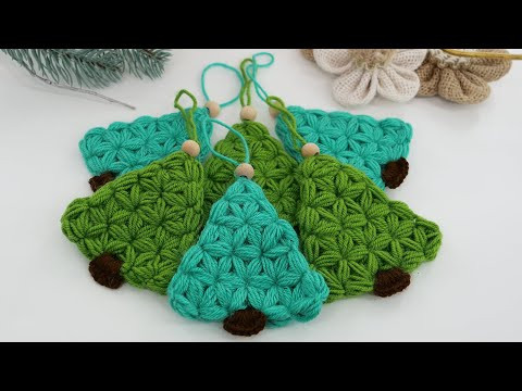 Christmas Tree Ornament in Jasmine Stitch Christmas Tree Ornament in Jasmine Stitch