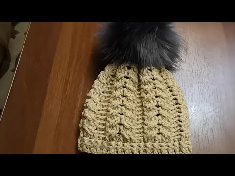 Шапочка косами крючком.