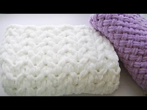 ПРОЩЕ НЕ БЫВАЕТ!!! ВЯЖЕМ ПЛЮШЕВЫЙ ПЛЕД РУКАМИ КРАСИВЫМ УЗОРОМ!!!