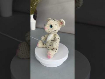 Do you like this crochet tiger, would you like to crochet it? I'll make a free pattern for you