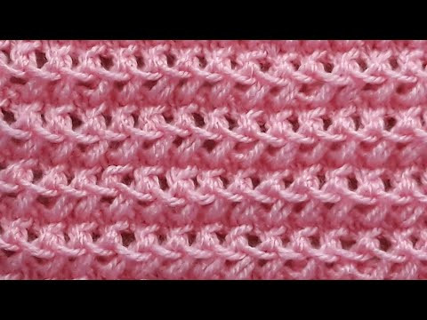 Несложный ажурный узор спицами для джемпера, блузы, туники. Несложный ажурный узор спицами для джемпера, блузы, туники.
