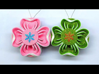 How to Choose and Place the Perfect Christmas Tree Topper | Christmas Tree Decorating Ideas