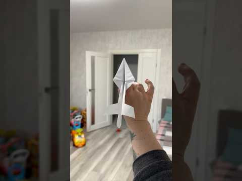 Longest Paper Plane Test – 250 ft Indoors! Is This the Best Paper Airplane Design? Longest Paper Plane Test – 250 ft Indoors! Is This the Best Paper Airplane Design?