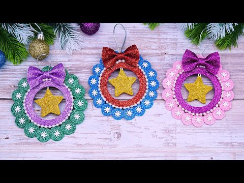 Beautiful Christmas Wreath to Enrich Tree Decor Beautiful Christmas Wreath to Enrich Tree Decor