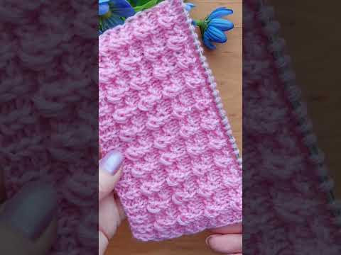 Красивый узор спицами для детских и женских изделий.