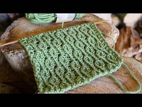 Красивый узор основе резинки спицами