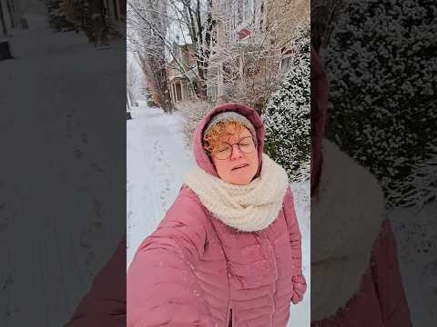 Моё утро в Канаде. Кофе, снег, студия. Моё утро в Канаде. Кофе, снег, студия.
