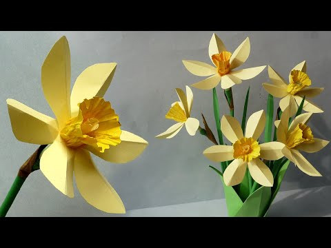 Как сделать нарцисс из обычной цветной бумаги. DIY Paper Daffodil Flower Как сделать нарцисс из обычной цветной бумаги. DIY Paper Daffodil Flower