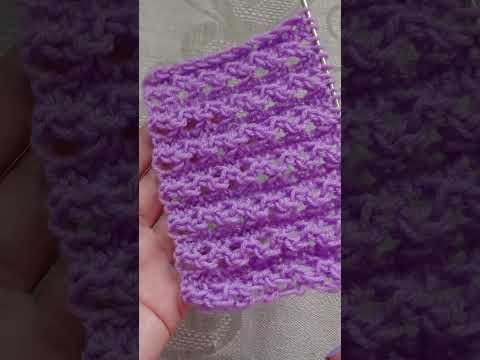 Красивый ажурный узор спицами для летнего топа, маечки, туники.