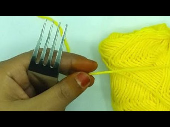 Heart Making With Wool Thread | Easy Pom Pom Heart Making Ideas | DIY Woolen Crafts