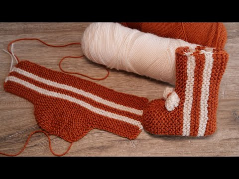 Носочки &ndash; сапожки для новорожденных спицами 