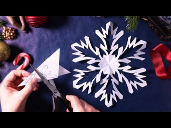 Как сделать снежинку из бумаги ❄️ Простой пошаговый мастер-класс для начинающих