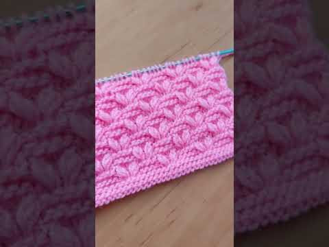 Замечательный узор спицами для детской кофточки, свитера, пледа. Замечательный узор спицами для детской кофточки, свитера, пледа.