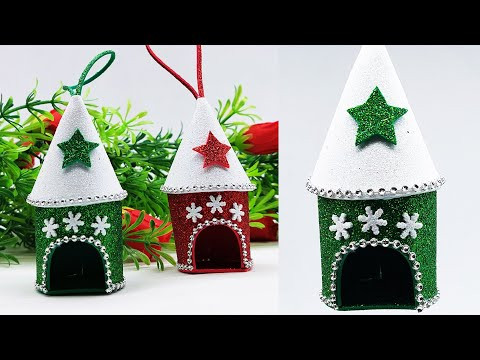Christmas Fun In The Dollhouse - Decorating For The Holidays - DIY Miniature House