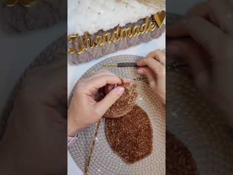 Free crochet pattern "Pillow with cat silhouettes" Free crochet pattern "Pillow with cat silhouettes"