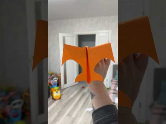 Paper Airplane Flew 350 ft Indoors! Do You Think This Is the Longest Flight Ever?