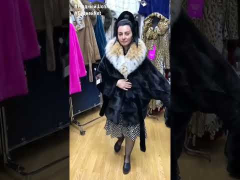 #shorts РОСКОШНАЯ ШУБА ❄️ ИЗ НАТУРАЛЬНОГО МЕХА ❄️ #shorts РОСКОШНАЯ ШУБА ❄️ ИЗ НАТУРАЛЬНОГО МЕХА ❄️