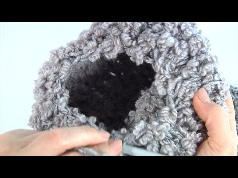 Шапка КРЮЧКОМ/ Вяжется ОЧЕНЬ БЫСТРО /Одна шапка крючком, но носить её можно по-разному Шапка КРЮЧКОМ/ Вяжется ОЧЕНЬ БЫСТРО /Одна шапка крючком, но носить её можно по-разному