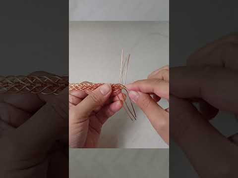 Unisex braided copper bracelet - Handmade jewelry for men and women