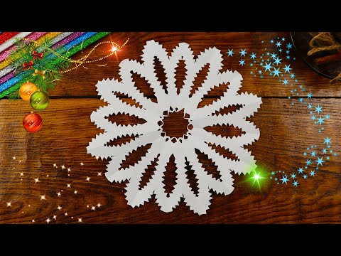 Простая но ОЧЕНЬ КРАСИВАЯ СНЕЖИНКА на Новый Год⛄️ для декора окон. Простая но ОЧЕНЬ КРАСИВАЯ СНЕЖИНКА на Новый Год⛄️ для декора окон.
