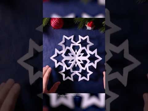 Как сделать снежинку из бумаги ❄ Простая новогодняя поделка своими руками