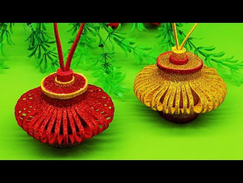 Most Beautiful Glitter Christmas Ornaments 