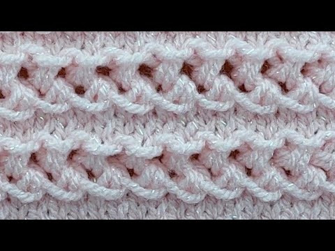 Красивый ажурный узор спицами для джемпера, жакета, жилета, кардигана. Красивый ажурный узор спицами для джемпера, жакета, жилета, кардигана.
