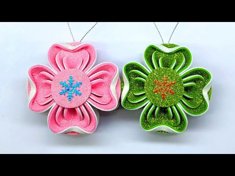How to Choose and Place the Perfect Christmas Tree Topper | Christmas Tree Decorating Ideas How to Choose and Place the Perfect Christmas Tree Topper | Christmas Tree Decorating Ideas