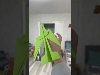 Best Paper Airplane Test Drive &ndash; Flew 110 Feet Indoors! My Room Is Too Small for This World Record