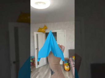 Best Paper Airplane Test Drive &ndash; Flew 120 Feet Indoors! My Room Too Small for World Record