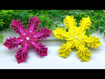 Magical DIY Snowflakes | The Ultimate Christmas Tree Decorating Idea on a Budget