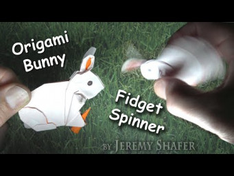 Origami Bunny with a Carrot Oscillation Fidget Spinner Ft. Dancing Rat