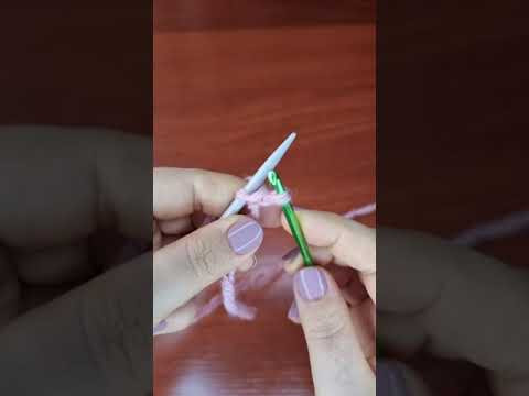 Бесконечный набор петель на спицу крючком #knitting #вязаниеспицами Бесконечный набор петель на спицу крючком #knitting #вязаниеспицами